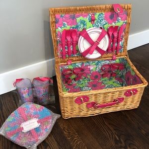 Lilly Pulitzer Picnic Basket Set